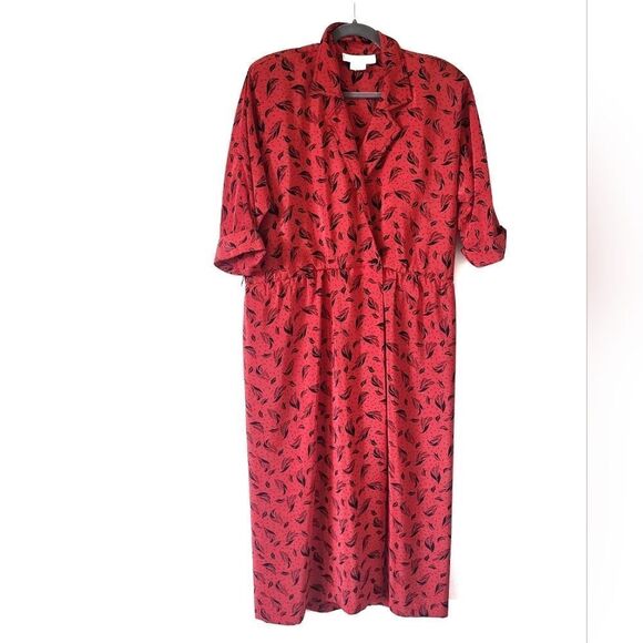 Vintage Dresses & Skirts - Vintage Red Leaf Print Dress